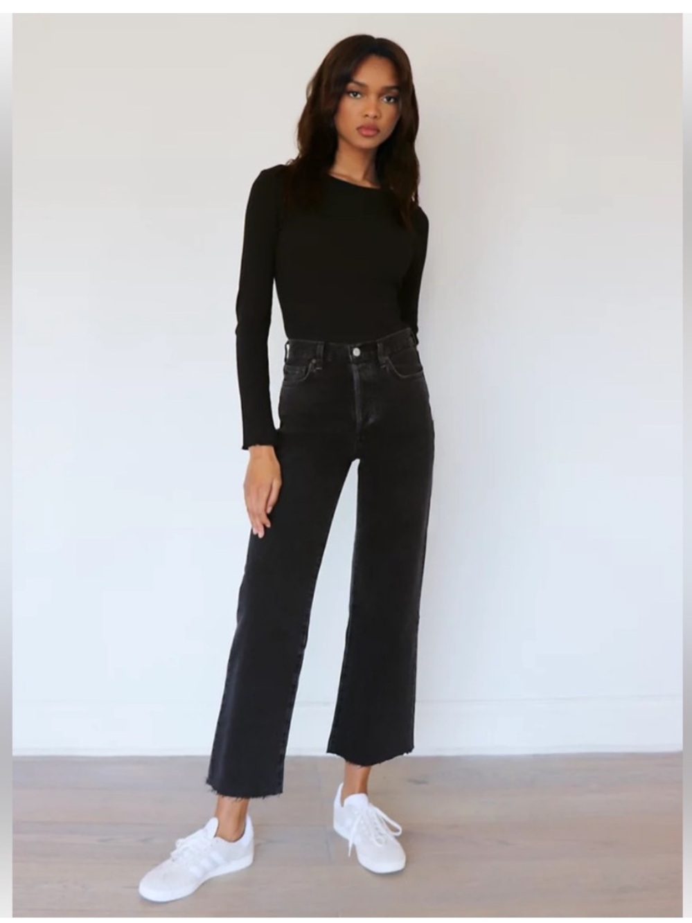 Aritzia Denim Forum Farrah High Rise Wide-Leg Jeans in Black, Size 26 x 28L